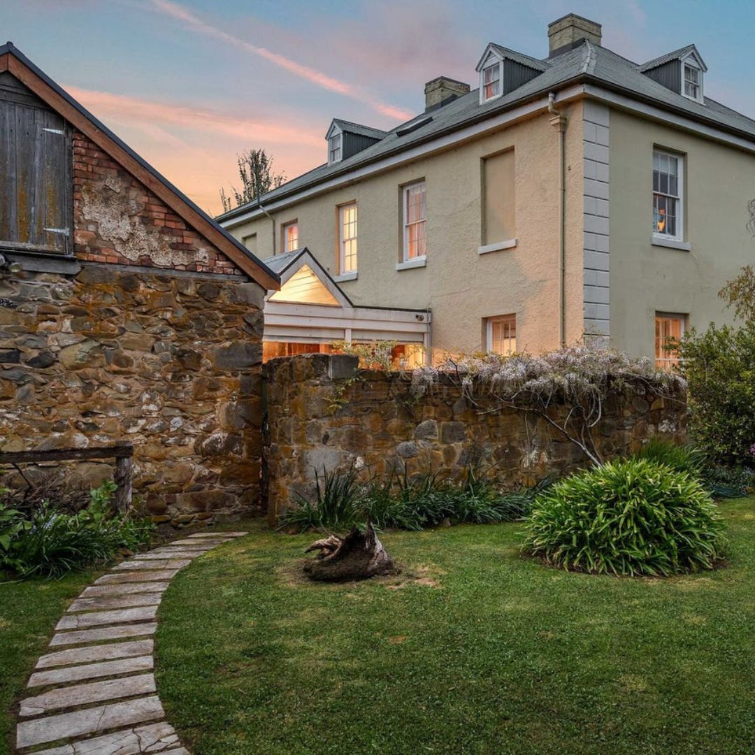 A Georgian country house in Tasmania