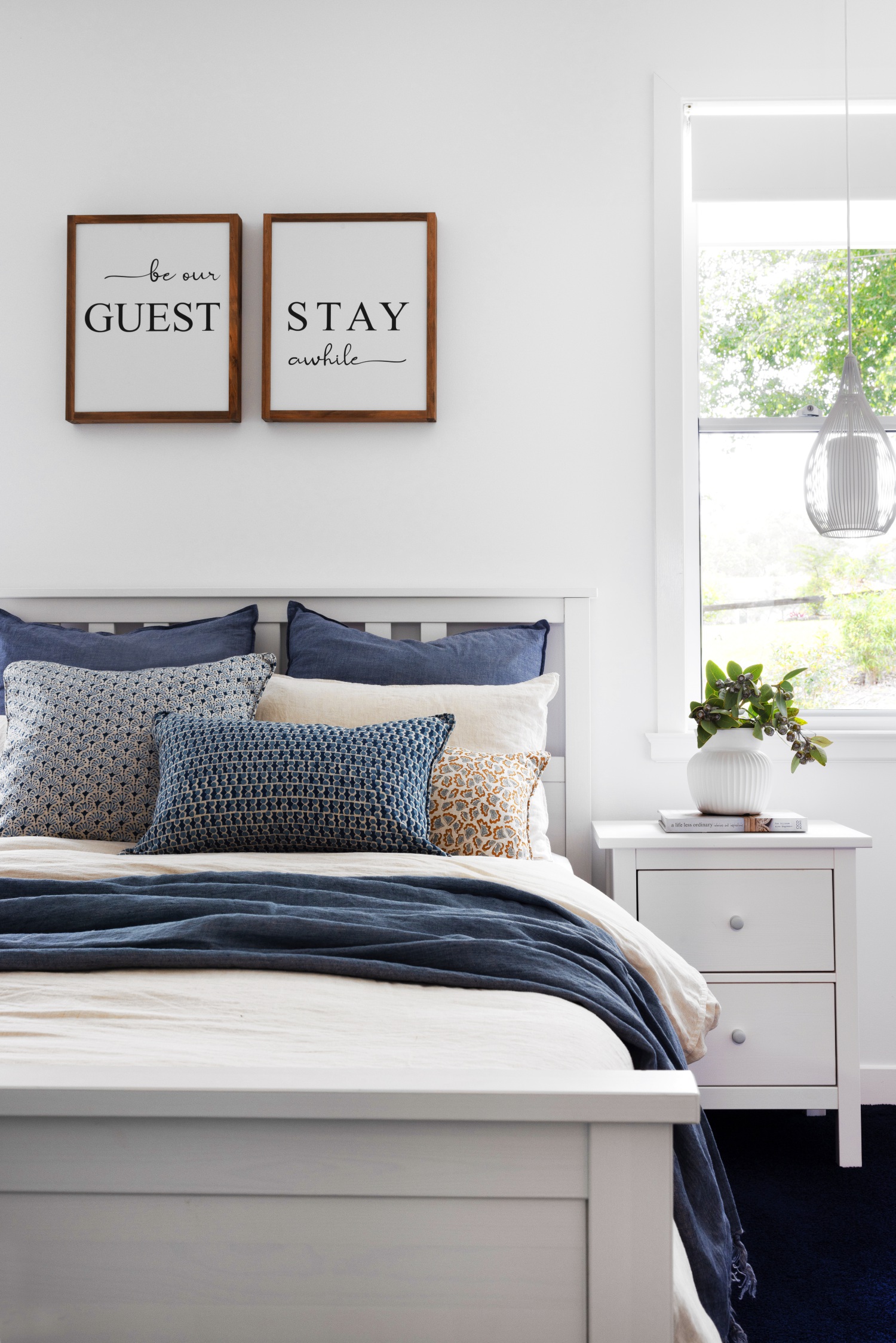 coastal guest bedroom